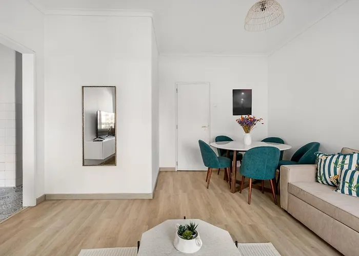Appartement Guestready - Striking Flat In Benfica Lisboa