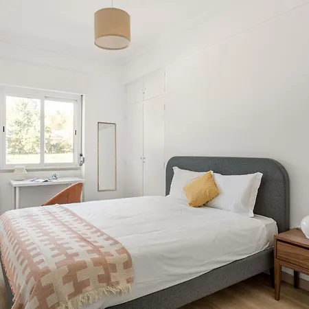 Joivy Striking Flat In Benfica Apartamento Lisboa
