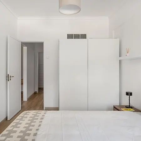 Daire Guestready - Striking Flat In Benfica Lisboa
